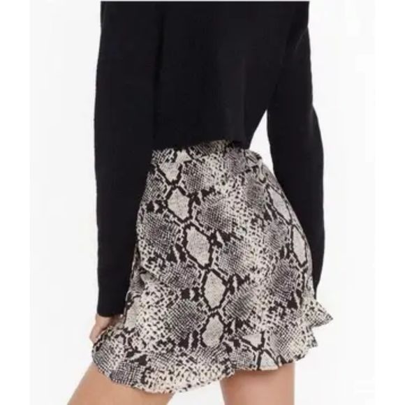 Nasty Gal Snake Print Ruffle Hem Mini Skirt 10 - Picture 2 of 7
